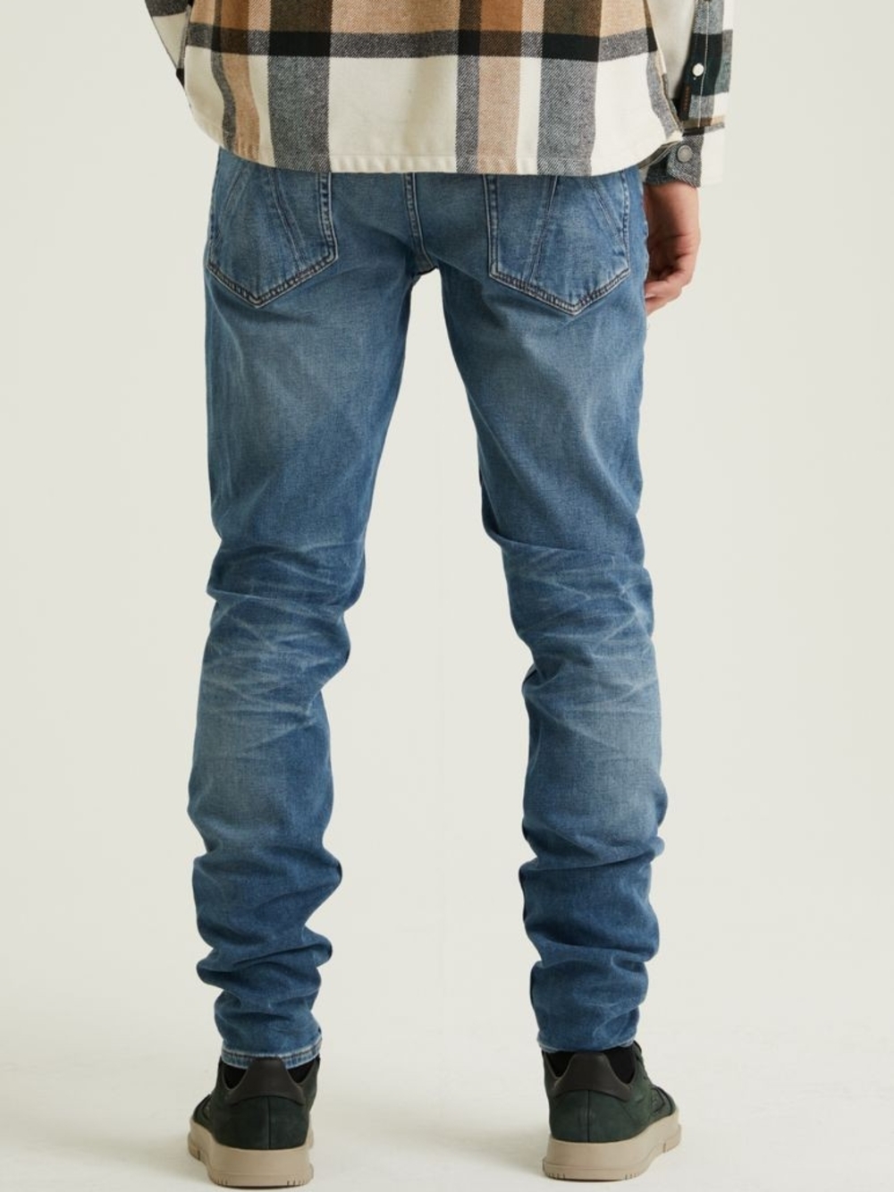 Chasin' Mens Slim Fit Distressed Blue Jeans